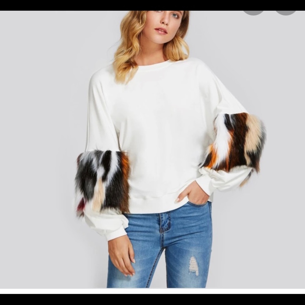 🎉💛SHEIN PUFFER FUR SLEEVE SWEATER